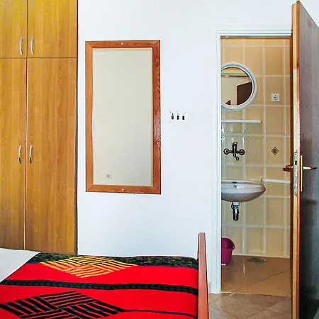 Apartamento Zdenko-1 By Interhome *